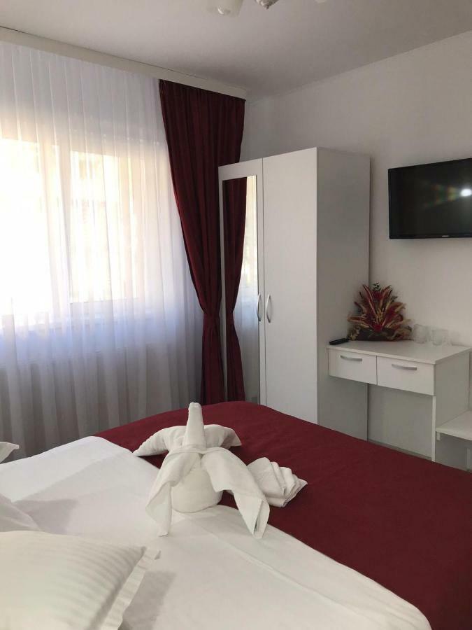 Apartament Mont Blanc 시나이아 외부 사진