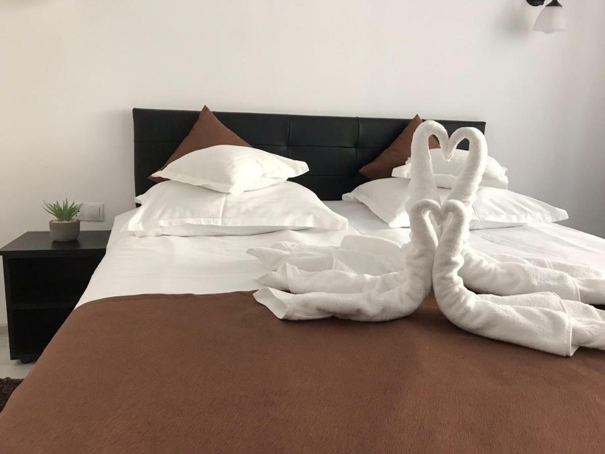 Apartament Mont Blanc 시나이아 외부 사진