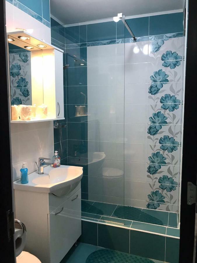 Apartament Mont Blanc 시나이아 외부 사진